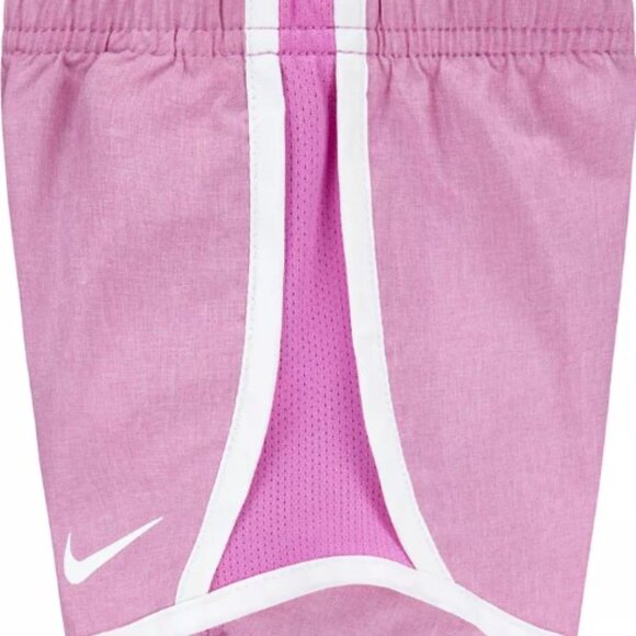 NWT Nike Baby Girls Dri-Fit Tee & Printed Shorts Set MSRP $38 Playful Pink - Picture 6 of 9